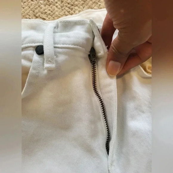 Rag & Bone High-Rise Slim Straight Leg Jeans(24) - Picture 9 of 14